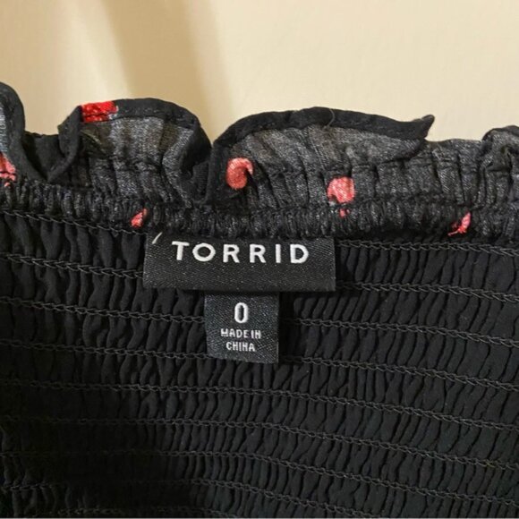 Torrid Strawberry Print Babydoll Challis Smocked Cami Tank 12 - Picture 4 of 5